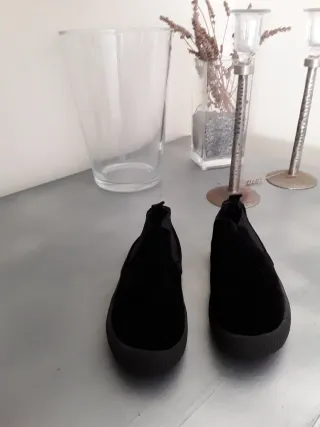 Zapatos niño terciopelo negros talla 32