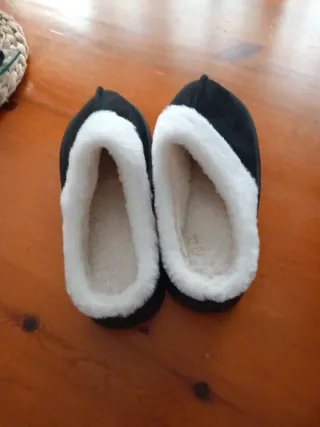 Zapatillas de estar por casa talla 40