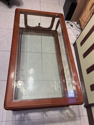 Mesa de centro clásica madera y cristal