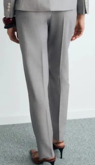 PANTALÓN CON ETIQUETA (10€ JERSEY OPTATIVO)