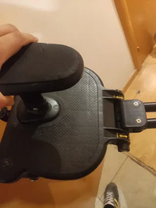 Patinete universal para carrito de bebé