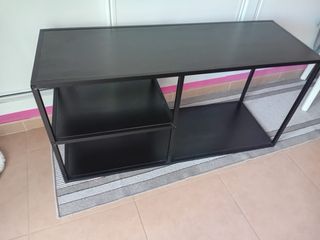 Estantería negra metal y madera