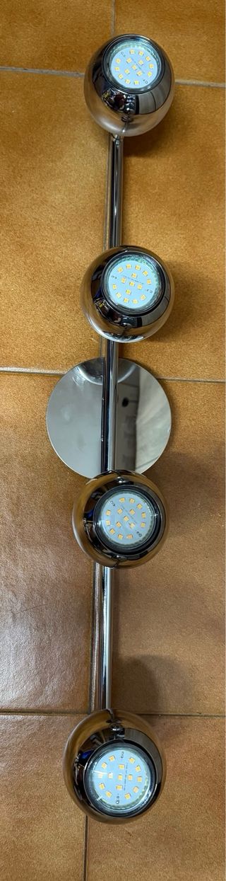 Lámpara Techo 4 Focos LED Orientables