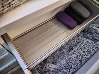 Mueble TV Ikea blanco brillo