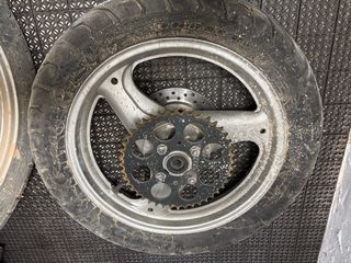 Rueda Honda Varadero XL125