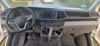 Volkswagen Caravelle 2023