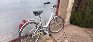 Bicicleta de paseo de mujer