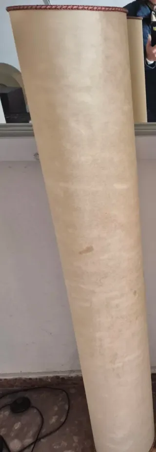 Lámpara de pie de tela y papel