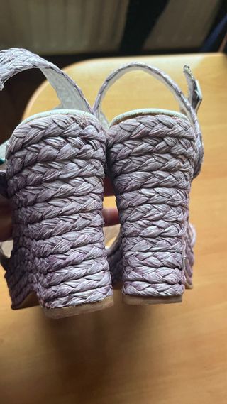 Sandalias Sara World cuña tejida