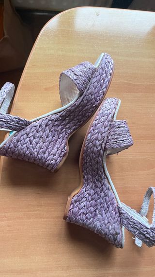 Sandalias Sara World cuña tejida