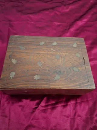 Caja pañuelos madera y joyero