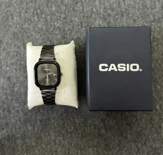 Reloj Casio de acero de color negro