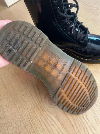 Botas Dr. Martens charol negras T.38