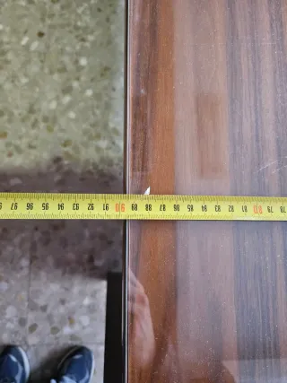 Mesa de oficina y sillas para clínica