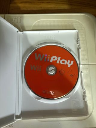 Nintendo Wii con juegos Wii Fit y Wii Play