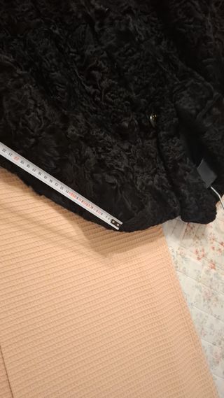 Abrigo Piel Efecto Astracán Negro