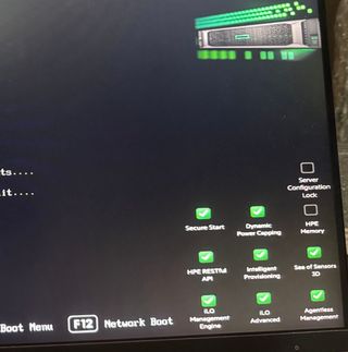 HP DL325 Gen10 Plus 10xSFF NVMe EPYC 7702P