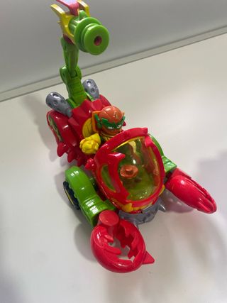 Camión Superthings Scorpio con dos superthing