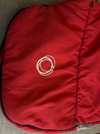 Saco para carro Bugaboo rojo