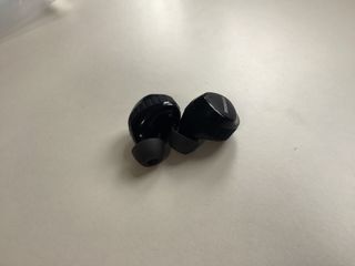 Auriculares Hyundai con Pantalla