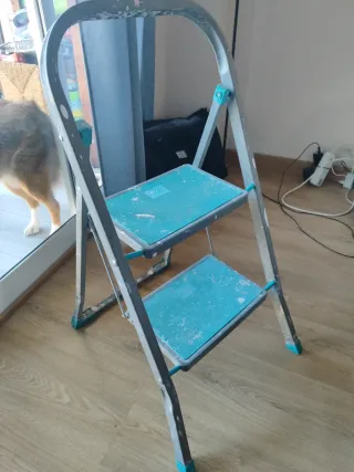 Escalera de dos peldaños