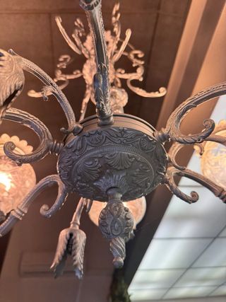 Lámpara de araña con focos cristal tallados