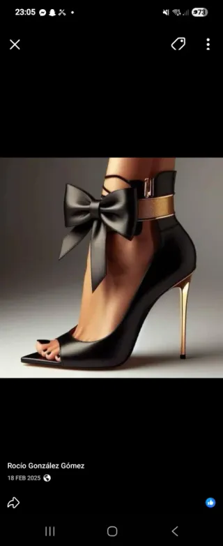 Zapatos de tacón negros con lazo