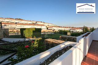 Casa pareada en alquiler en El Faro de Calaburra - Chaparral en Mijas