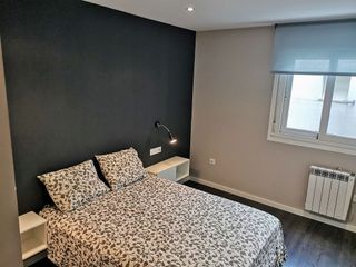 Piso en alquiler en Ensanche - Sar en Santiago de Compostela