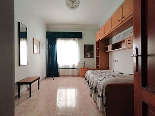 Piso en alquiler en Mercado en Alicante