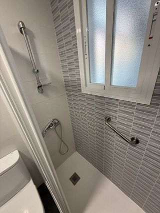 Piso en alquiler en Parque Alcosa - Jardines del Edén en Sevilla