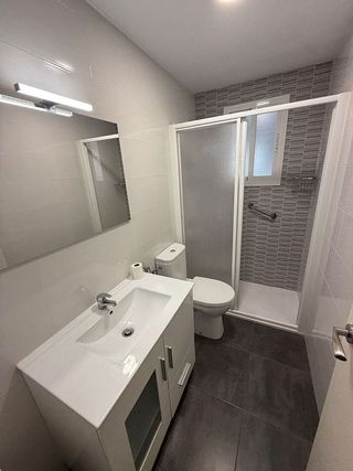 Piso en alquiler en Parque Alcosa - Jardines del Edén en Sevilla