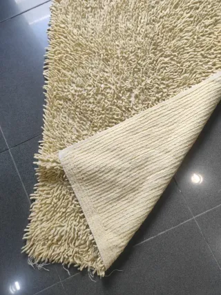 Alfombra verde de tela 1.18x0.60 cm