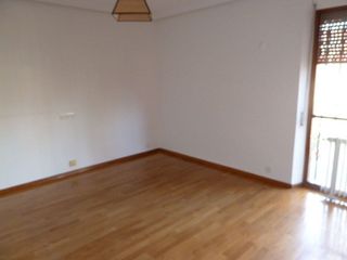 Casa adosada en alquiler en Alameda de Osuna en Madrid