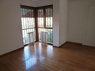 Casa adosada en alquiler en Alameda de Osuna en Madrid