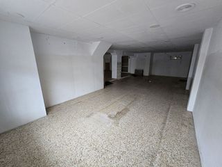 Local comercial en alquiler en Esparreguera