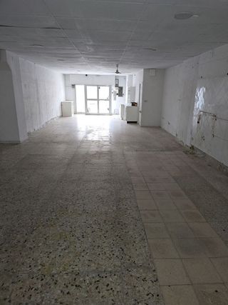 Local comercial en alquiler en Esparreguera