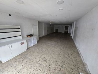 Local comercial en alquiler en Esparreguera