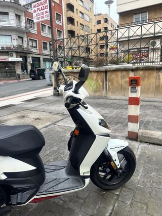 Scooter 125cc Blanca