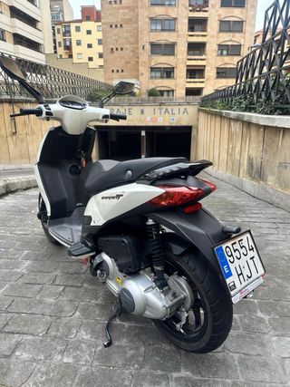 Scooter 125cc Blanca
