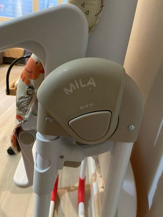 Trona infantil con estampado de animales