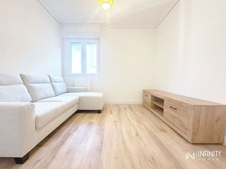 Piso en alquiler en Errekaldeberri - Larraskitu en Bilbao