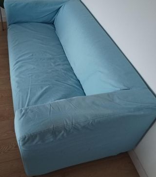 2 Sofás de 2 plazas en tela azul