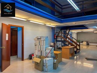 Local comercial en alquiler en Areal – Zona Centro en Vigo