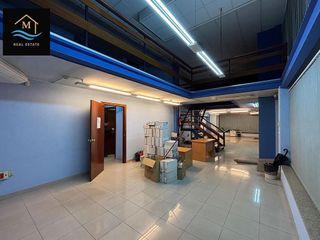 Local comercial en alquiler en Areal – Zona Centro en Vigo