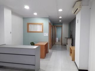 Local comercial en venta en Sant Joan Despí