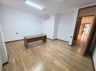 Oficina en alquiler en Centro en Castellón de la Plana