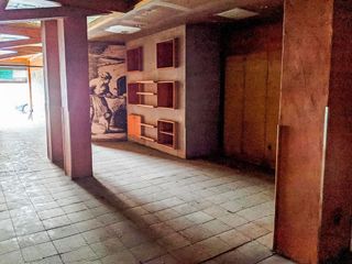 Local comercial en alquiler en San Pedro de Deusto-La Ribera en Bilbao