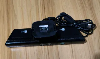 Sensor Kinect Xbox 360 + juego Kinect Adventures