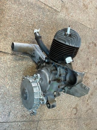 Vespa PK 75 XL No hay otra igual.